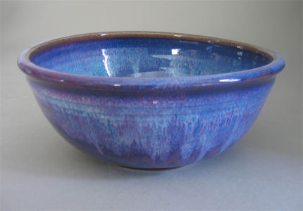 Medium Bowl in Plum Purple 
